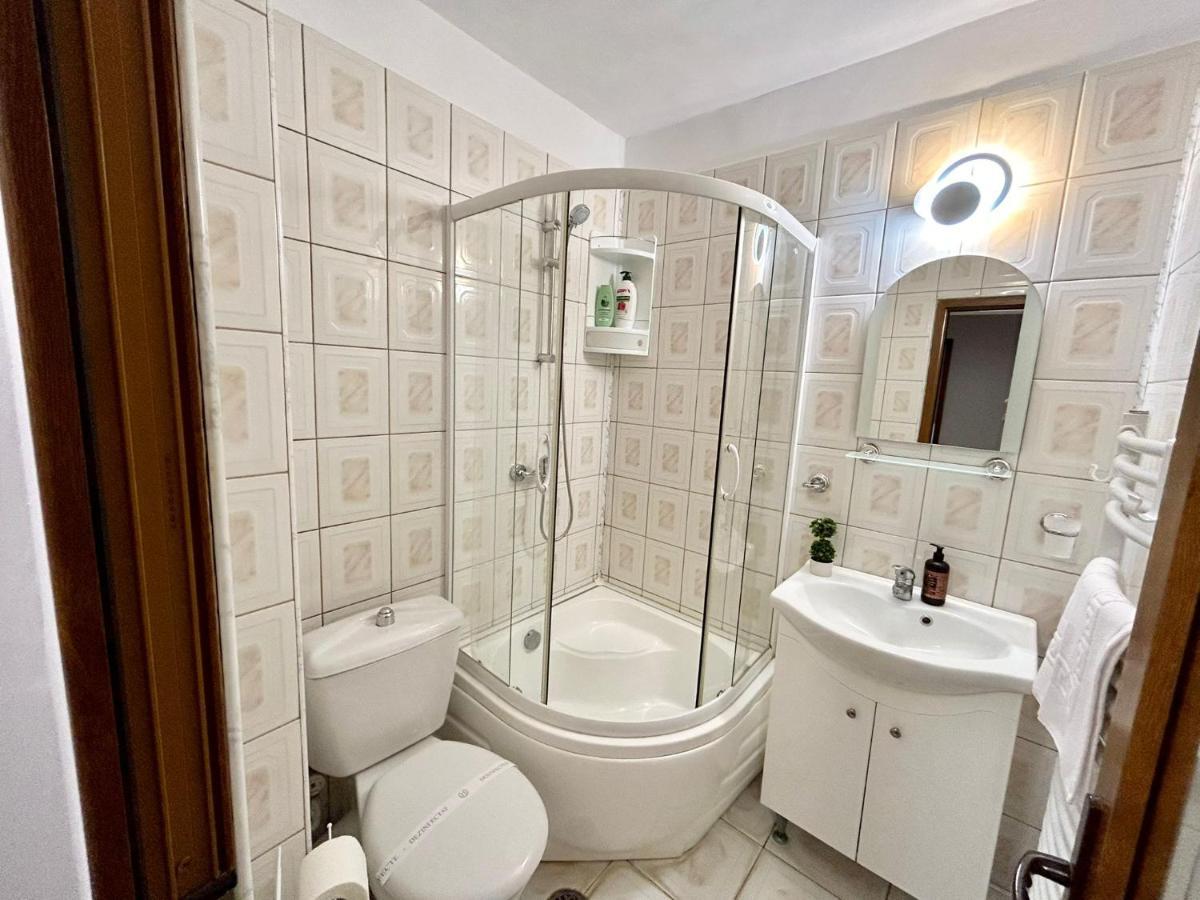 Jad - Familiy 4 Rooms Apartment - Near Forest And Historic Center - Racadau Брашов Экстерьер фото