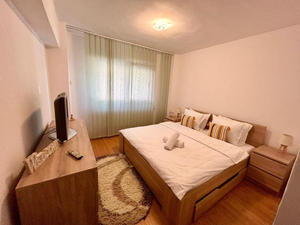 Jad - Familiy 4 Rooms Apartment - Near Forest And Historic Center - Racadau Брашов Экстерьер фото