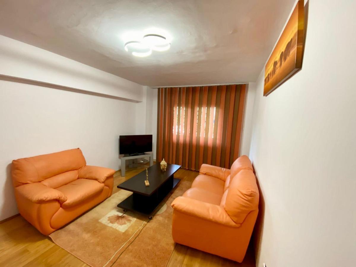 Jad - Familiy 4 Rooms Apartment - Near Forest And Historic Center - Racadau Брашов Экстерьер фото