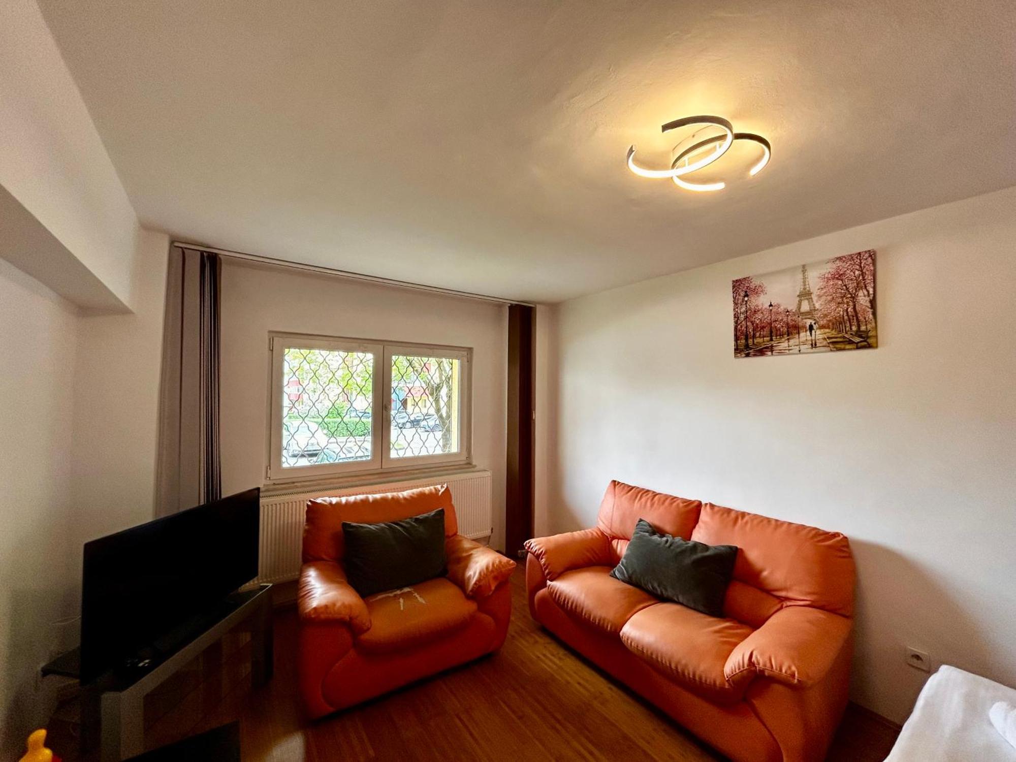 Jad - Familiy 4 Rooms Apartment - Near Forest And Historic Center - Racadau Брашов Экстерьер фото