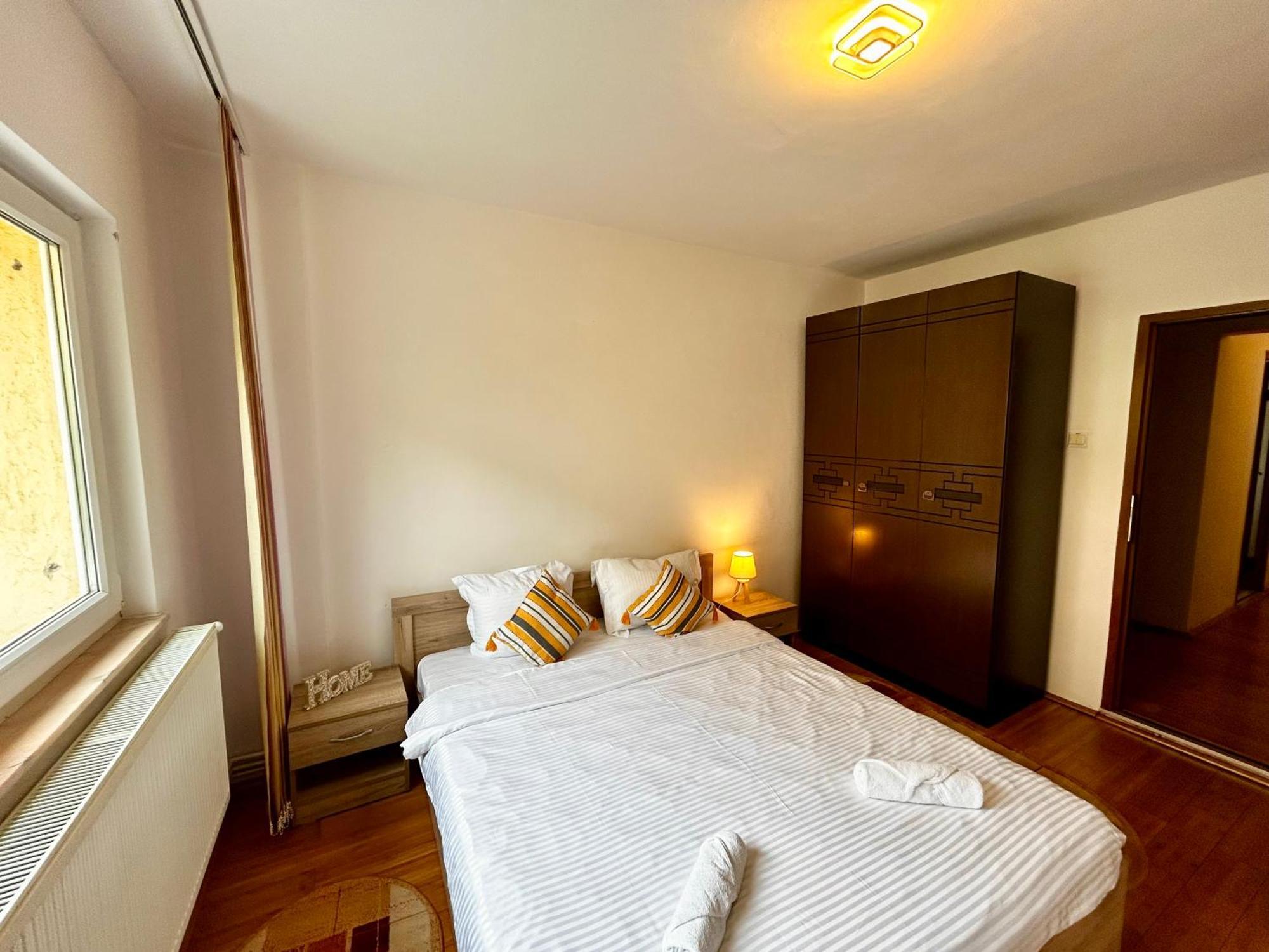 Jad - Familiy 4 Rooms Apartment - Near Forest And Historic Center - Racadau Брашов Экстерьер фото